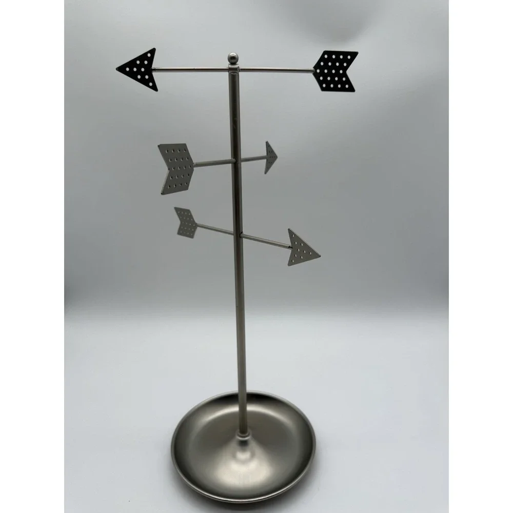 Loft Metal Arrow Jewelry Organizer/Holder Silver Brushed Nickel Bottom Tray